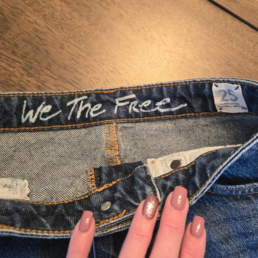 We The Free Free People Denim Mini Skirt Raw Fringe Hem Blue Size 25 High Waist - Picture 3 of 8